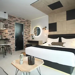 Hotel Athinais Luxury Hanioti